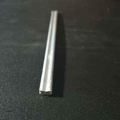 Карниз + прут для вертикальных жалюзи (от 100 м.п.) Карниз + прут для вертикальных жалюзи (от 100 м.п.)